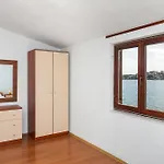 Appartement Sinisa *