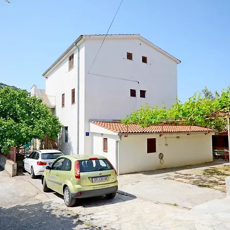 Kovacevic Apartment
